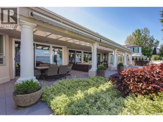 4458a Lakeland Road. Kelowna, British Columbia