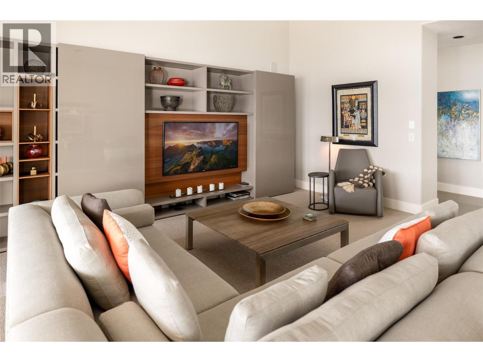 4458a Lakeland Road. Kelowna, British Columbia