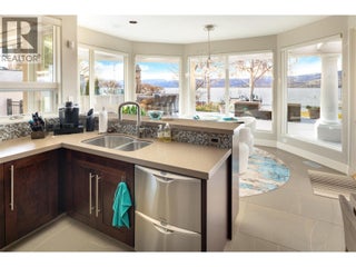 4458a Lakeland Road. Kelowna, British Columbia