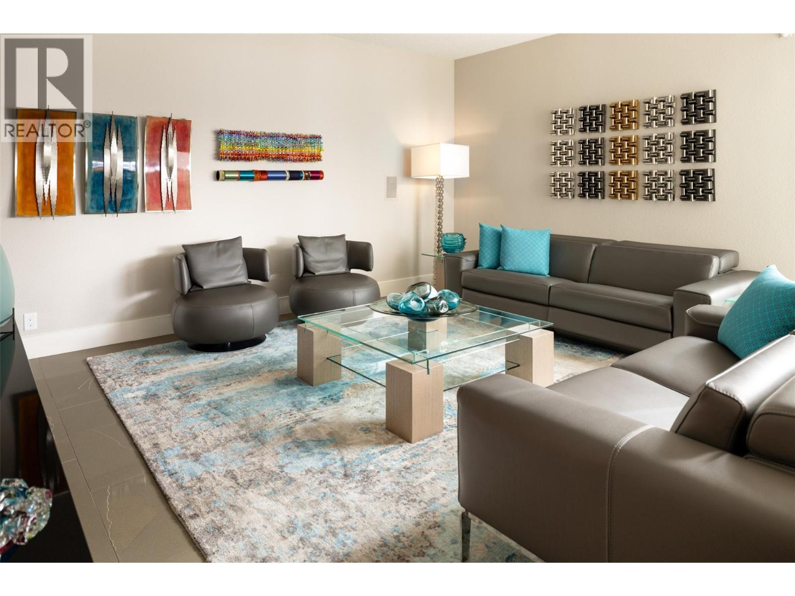 4458a Lakeland Road. Kelowna, British Columbia