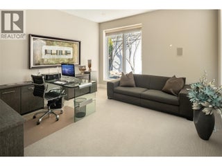 4458a Lakeland Road. Kelowna, British Columbia