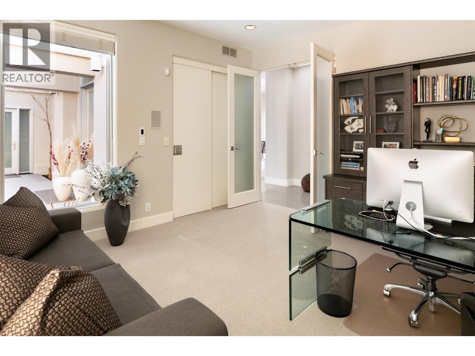 4458a Lakeland Road. Kelowna, British Columbia