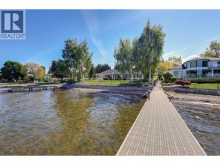 4458a Lakeland Road. Kelowna, British Columbia