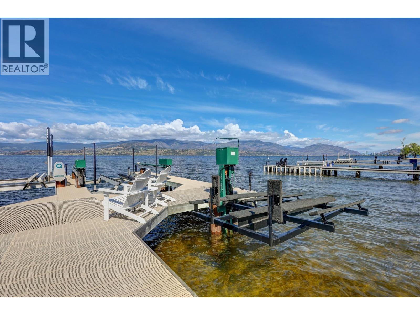 4458a Lakeland Road. Kelowna, British Columbia