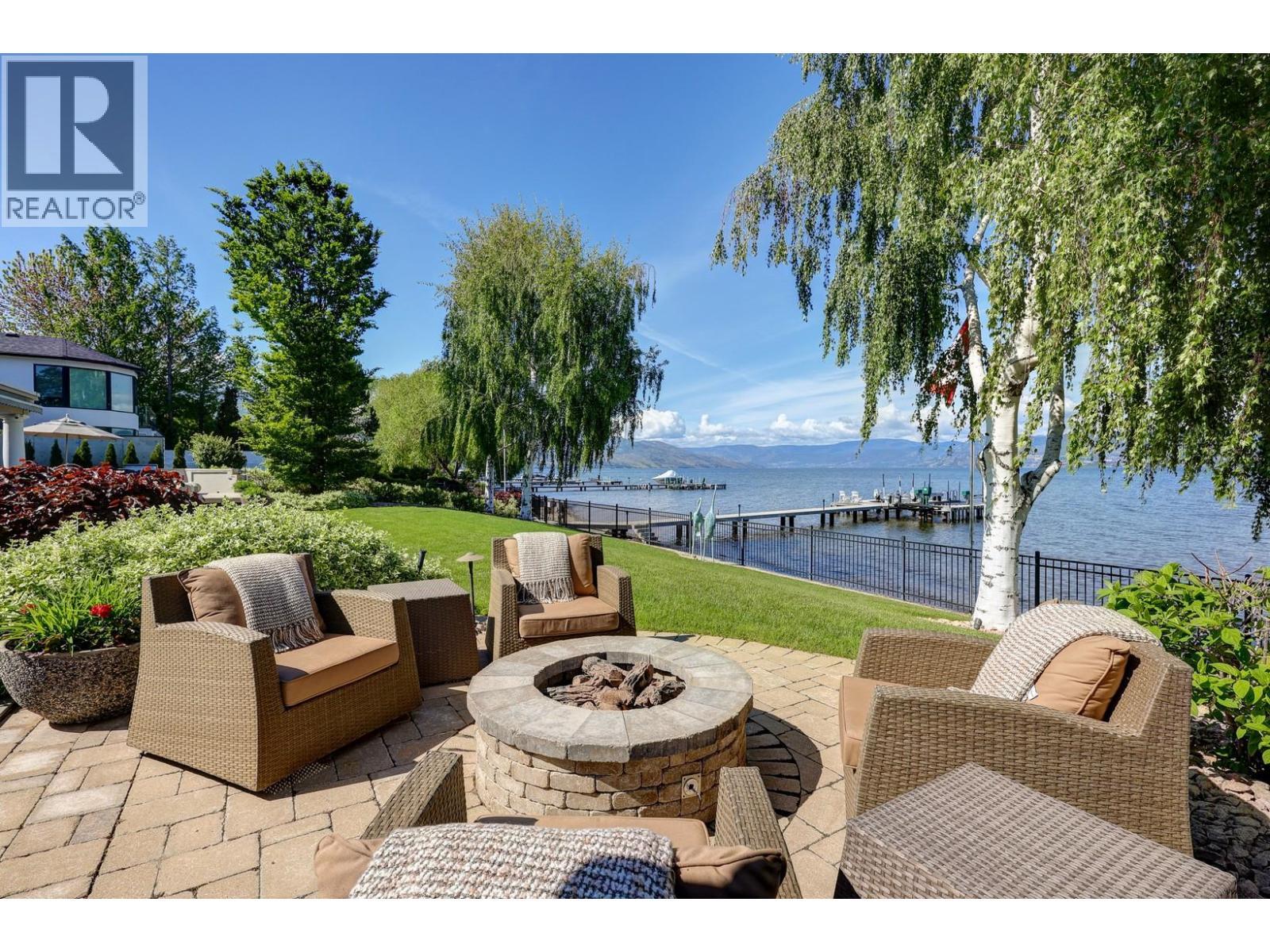 4458a Lakeland Road. Kelowna, British Columbia