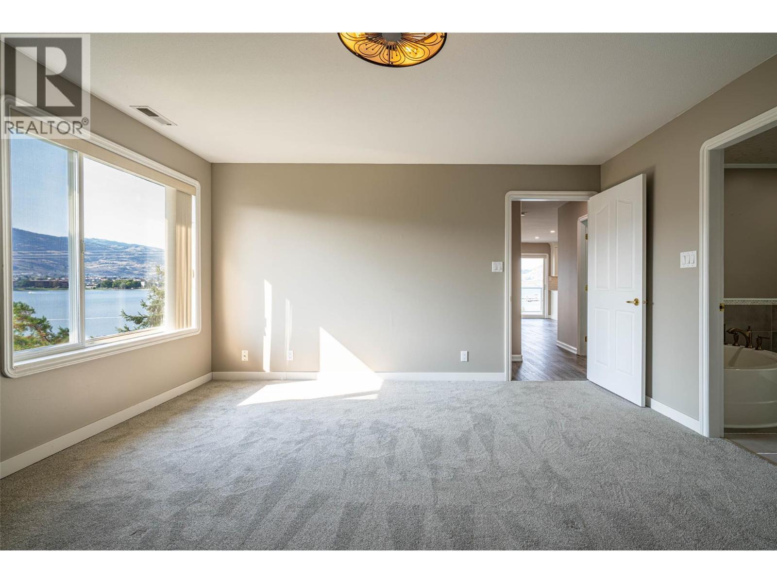 6805 Cottonwood Drive Unit# 300. Osoyoos, British Columbia