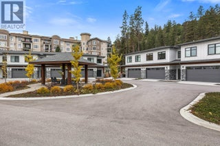 1979 Country Club Drive Unit# 6. Kelowna, British Columbia