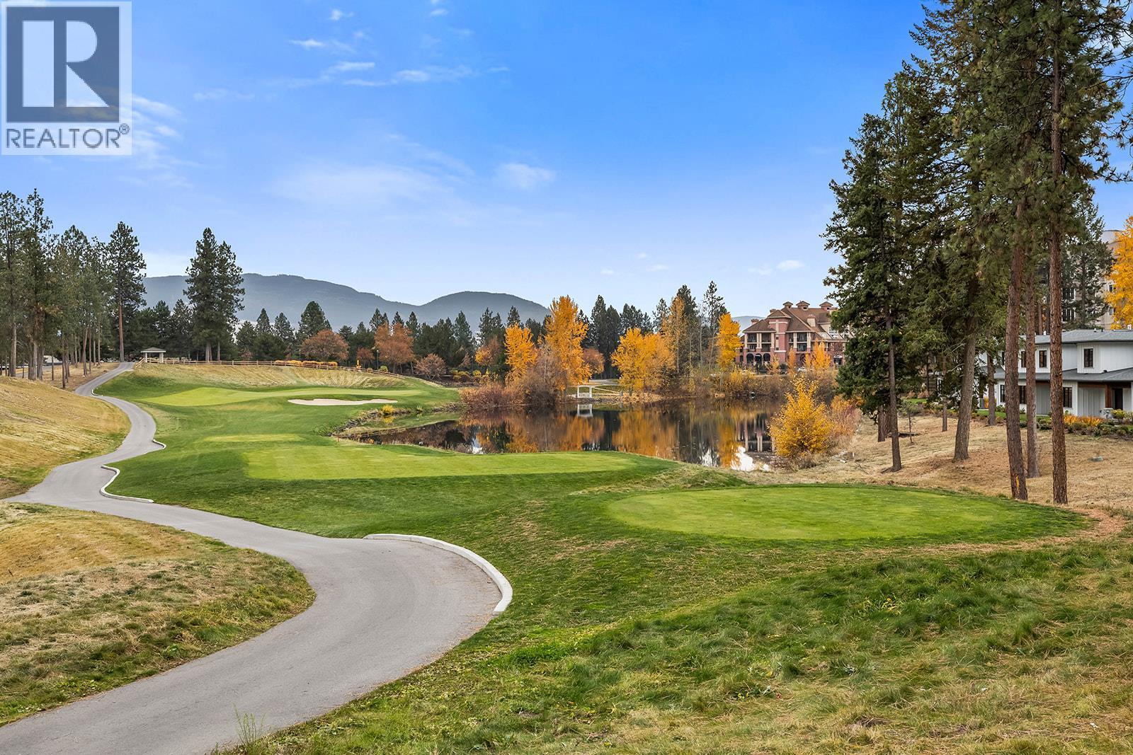 1979 Country Club Drive Unit# 6. Kelowna, British Columbia