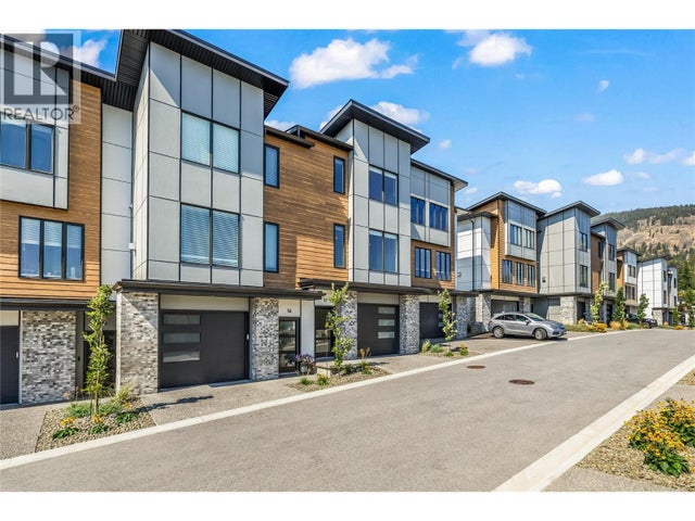 2835 Canyon Crest Drive Unit# 17, West Kelowna