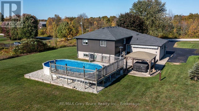 200050 10 Side Road, Georgian Bluffs