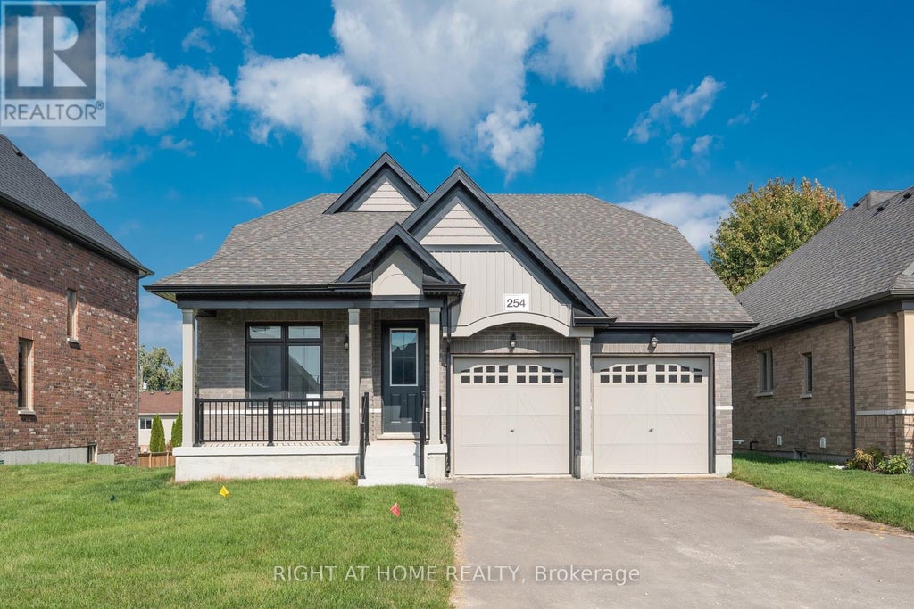 254 Wilcox Drive, Clearview (stayner)