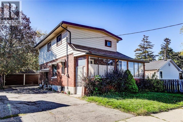 318 Middle Street, Cambridge