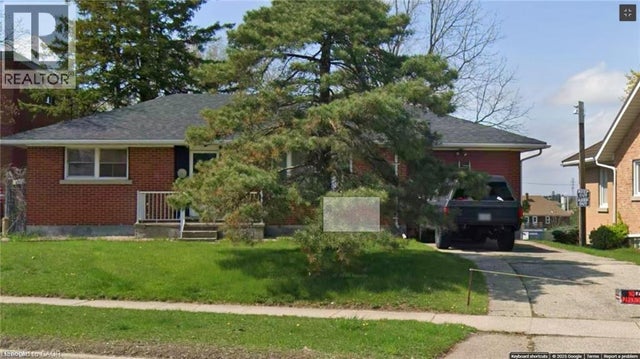 160 Erb Street E, Waterloo