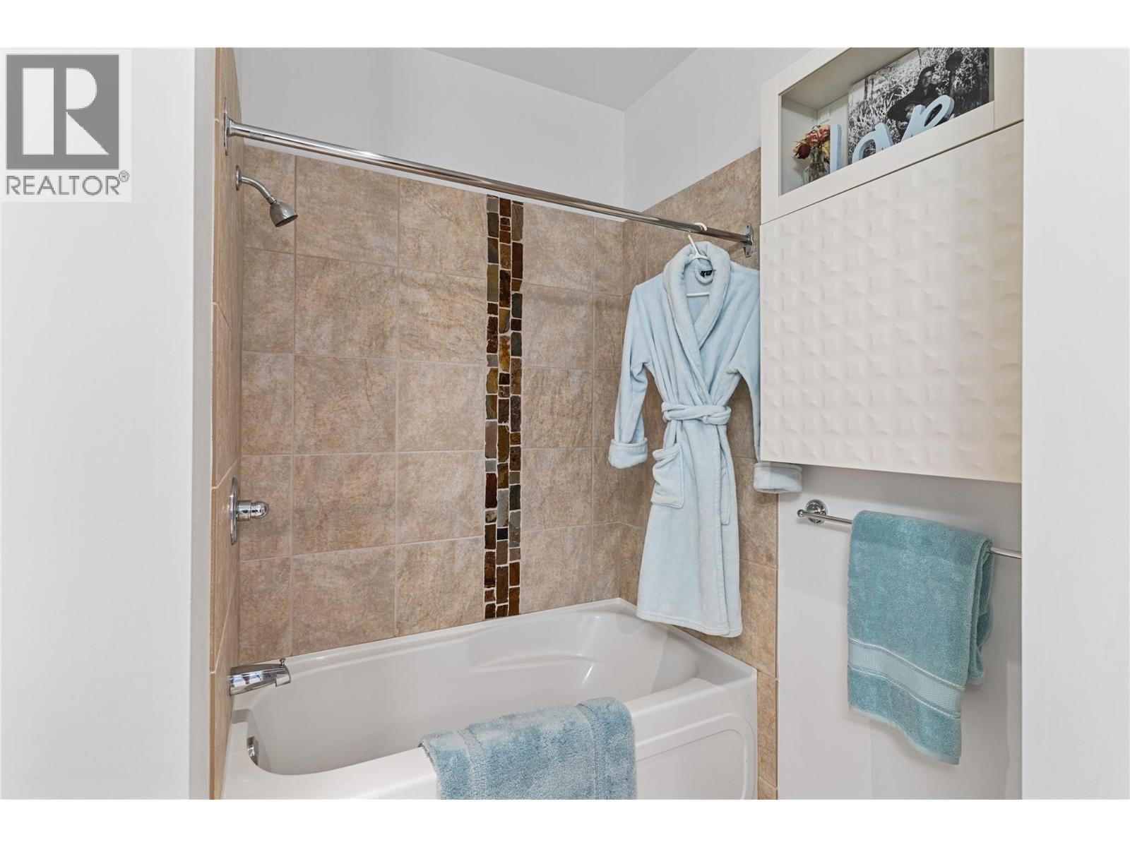 4205 Gellatly Road Unit# 238. West Kelowna, British Columbia