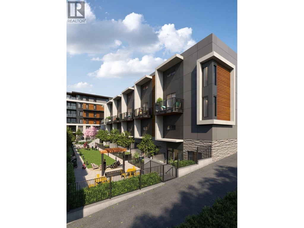 202 381 Clayton Street, Coquitlam