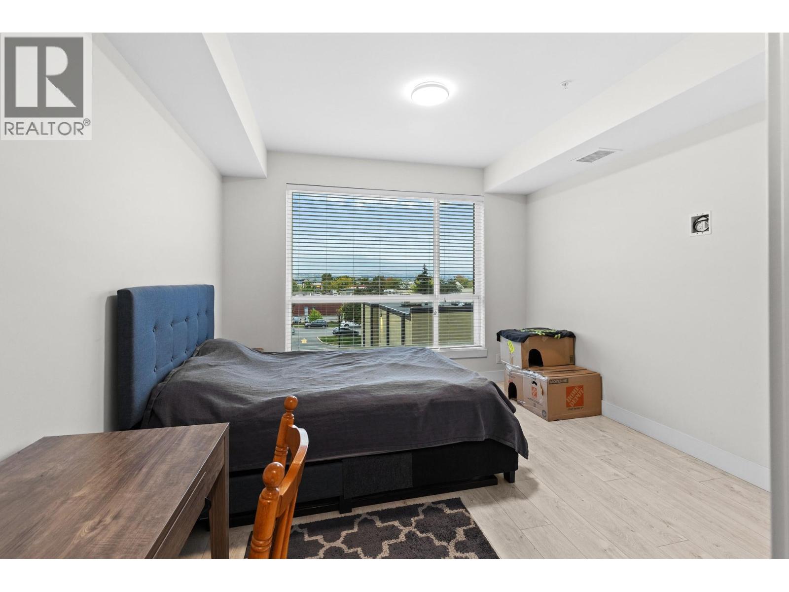 1925 Enterprise Way Unit# 311. Kelowna, British Columbia