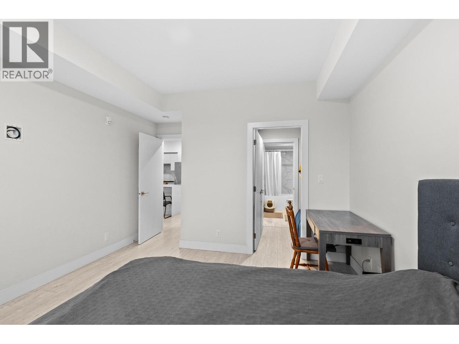 1925 Enterprise Way Unit# 311. Kelowna, British Columbia