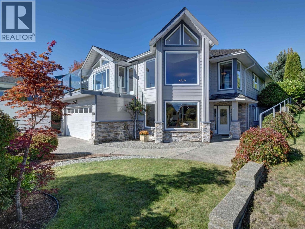 806 Oceanmount Boulevard, Gibsons