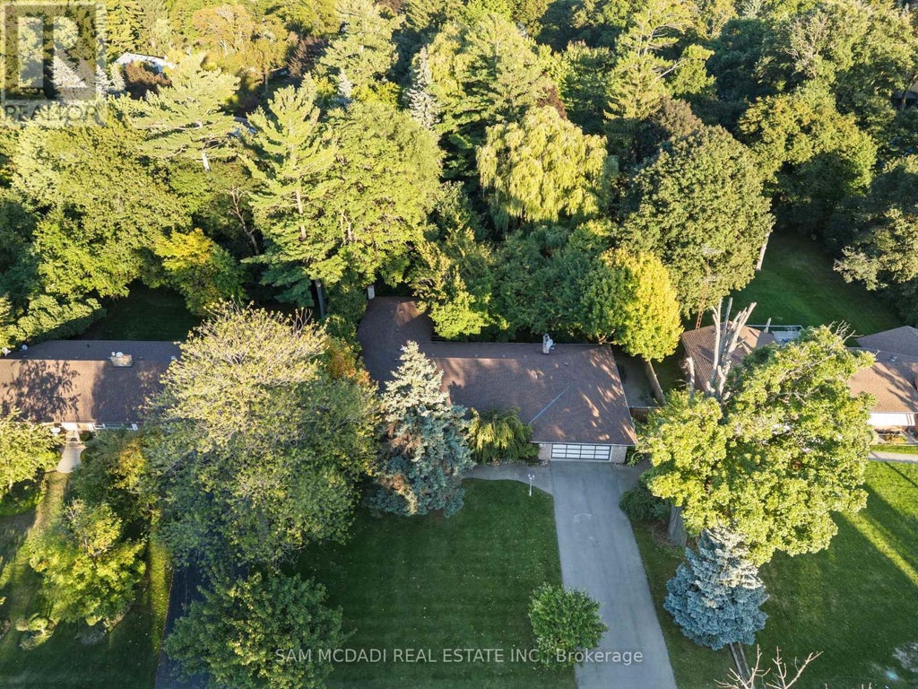 610 Kedleston Way, Mississauga (lorne Park)