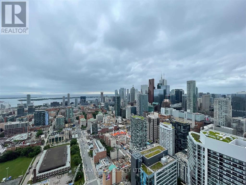 Ph7 - 181 Dundas Street E, Toronto (moss Park)