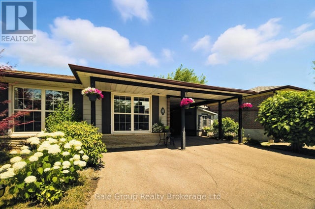 42 Moultrey Crescent, Halton Hills (georgetown)