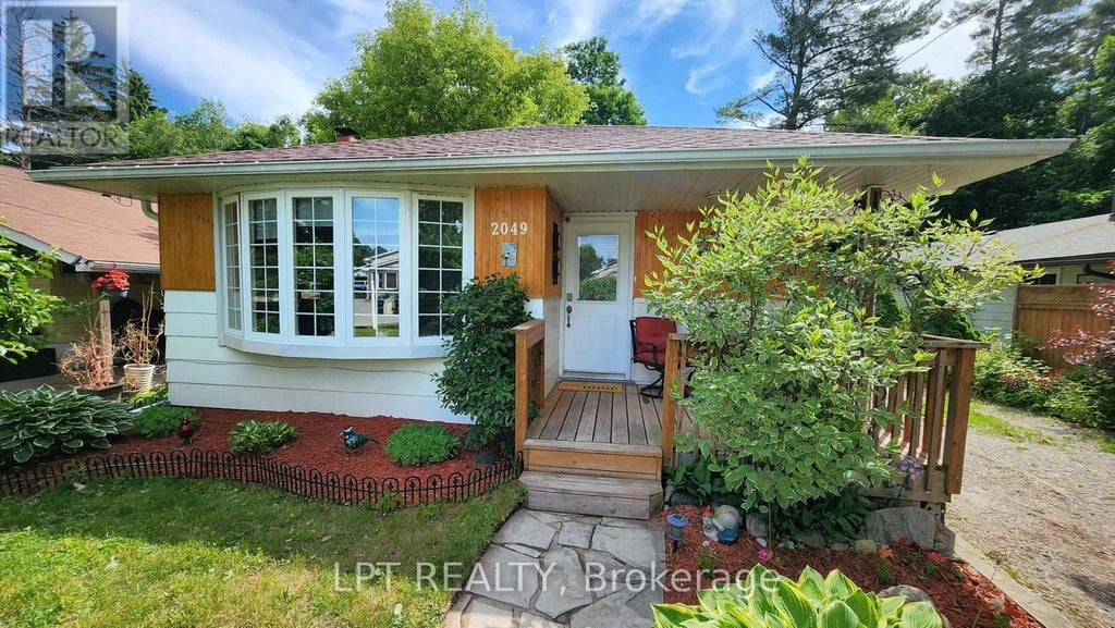 2049 Northern Avenue, Innisfil (alcona)