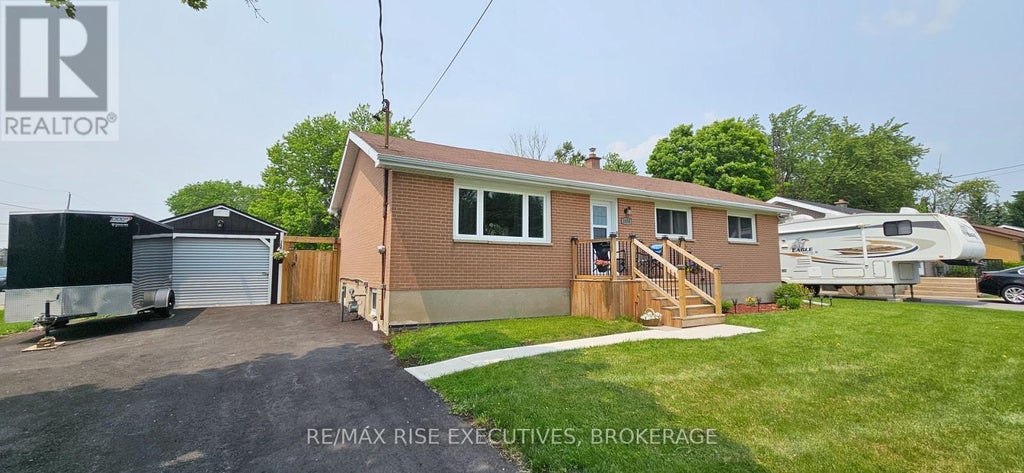 1453 Woodfield Crescent, Kingston (city Northwest)