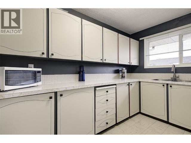 1291 Bernard Avenue Unit# 6, Kelowna