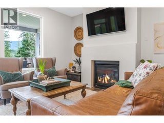 2741 Golf Course Drive. Blind Bay, British Columbia