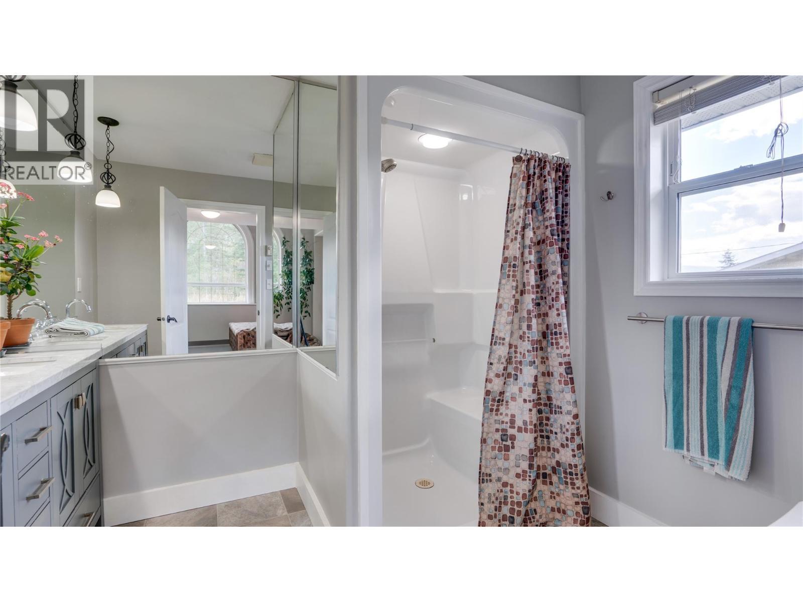 353 Gunter-ellison Road. Enderby, British Columbia