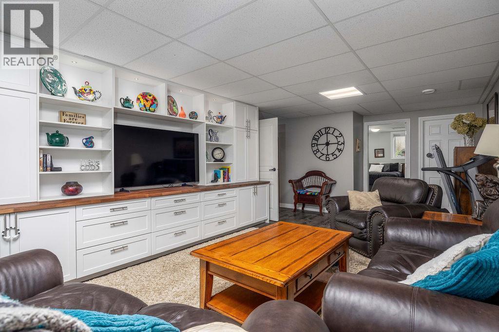 353 Gunter-ellison Road. Enderby, British Columbia