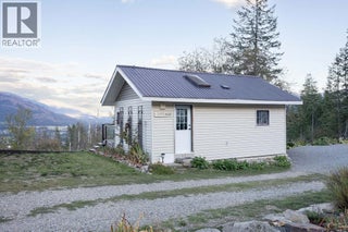353 Gunter-ellison Road. Enderby, British Columbia