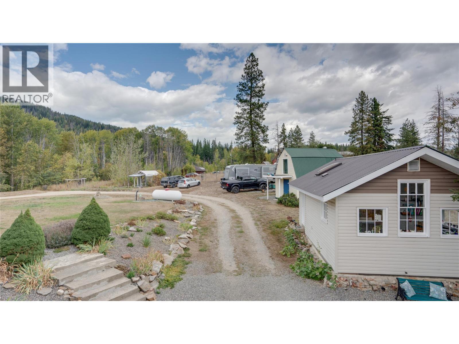 353 Gunter-ellison Road. Enderby, British Columbia