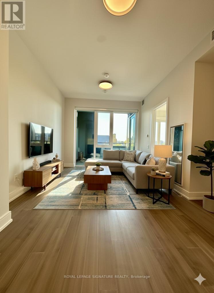 501 - 664 Spadina Avenue, Toronto (university)