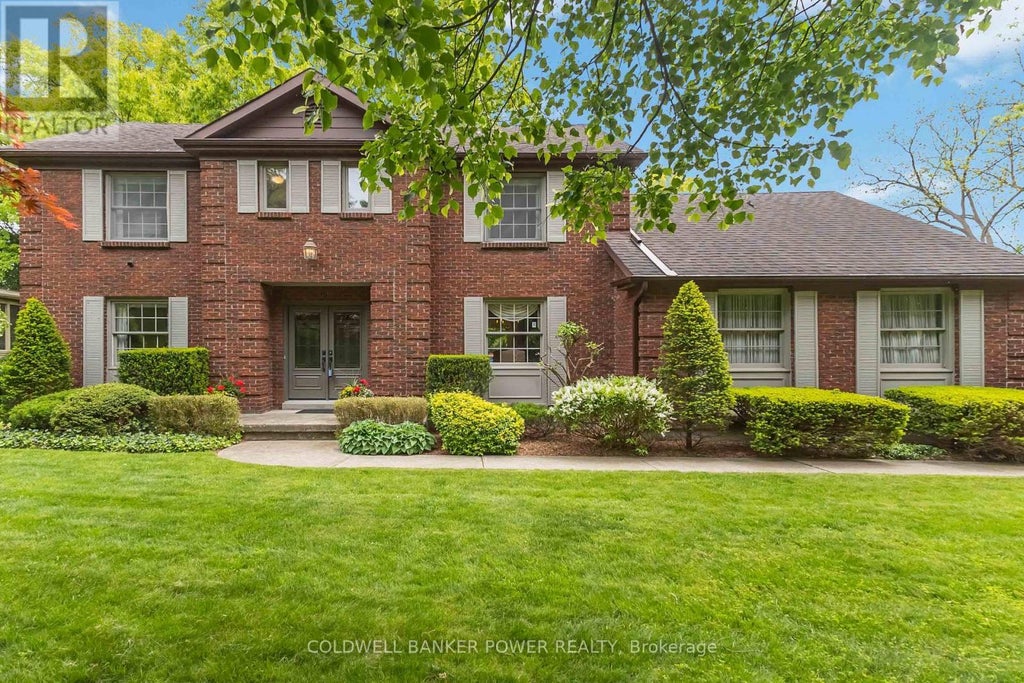 41 Hampton Crescent, London North (north Q)