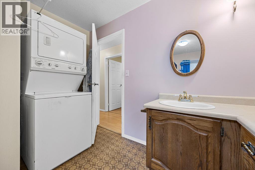 2429 Salmon River Road. Salmon Arm, British Columbia