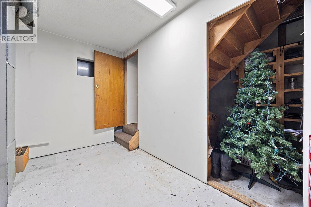 2429 Salmon River Road. Salmon Arm, British Columbia