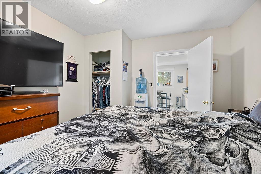 2429 Salmon River Road. Salmon Arm, British Columbia