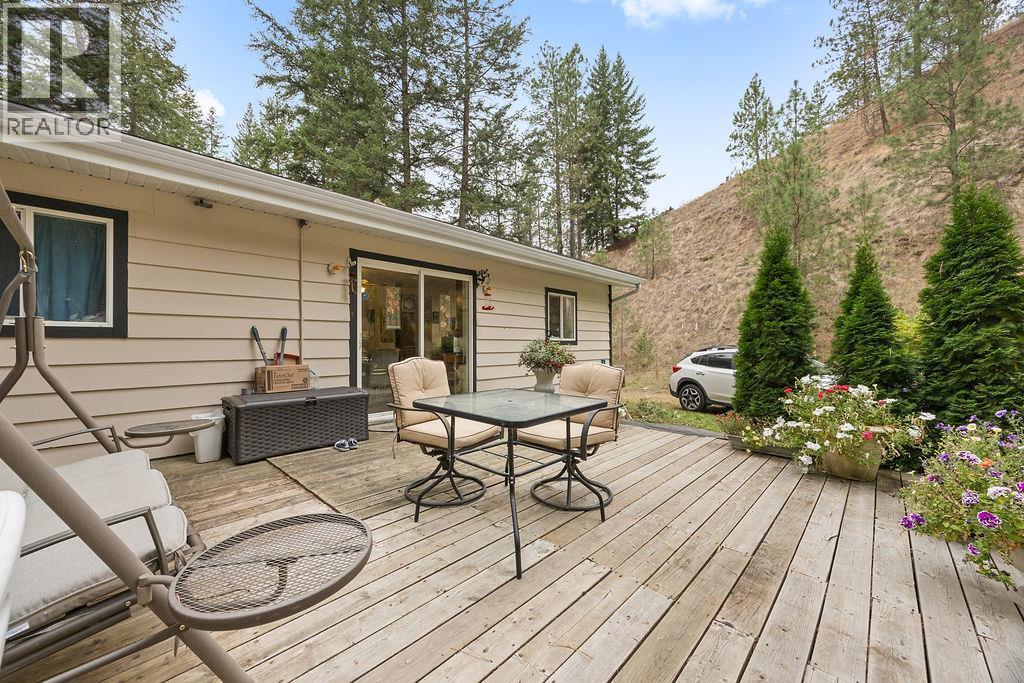 2429 Salmon River Road. Salmon Arm, British Columbia
