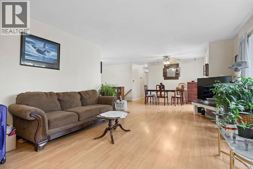 2429 Salmon River Road. Salmon Arm, British Columbia