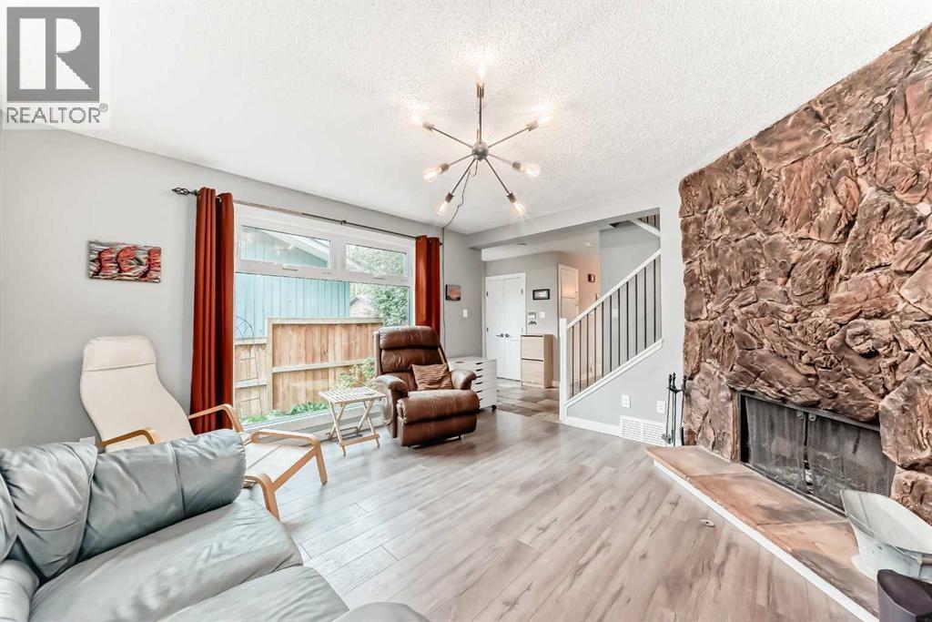 6739 Coach Hill Road Sw, Calgary
