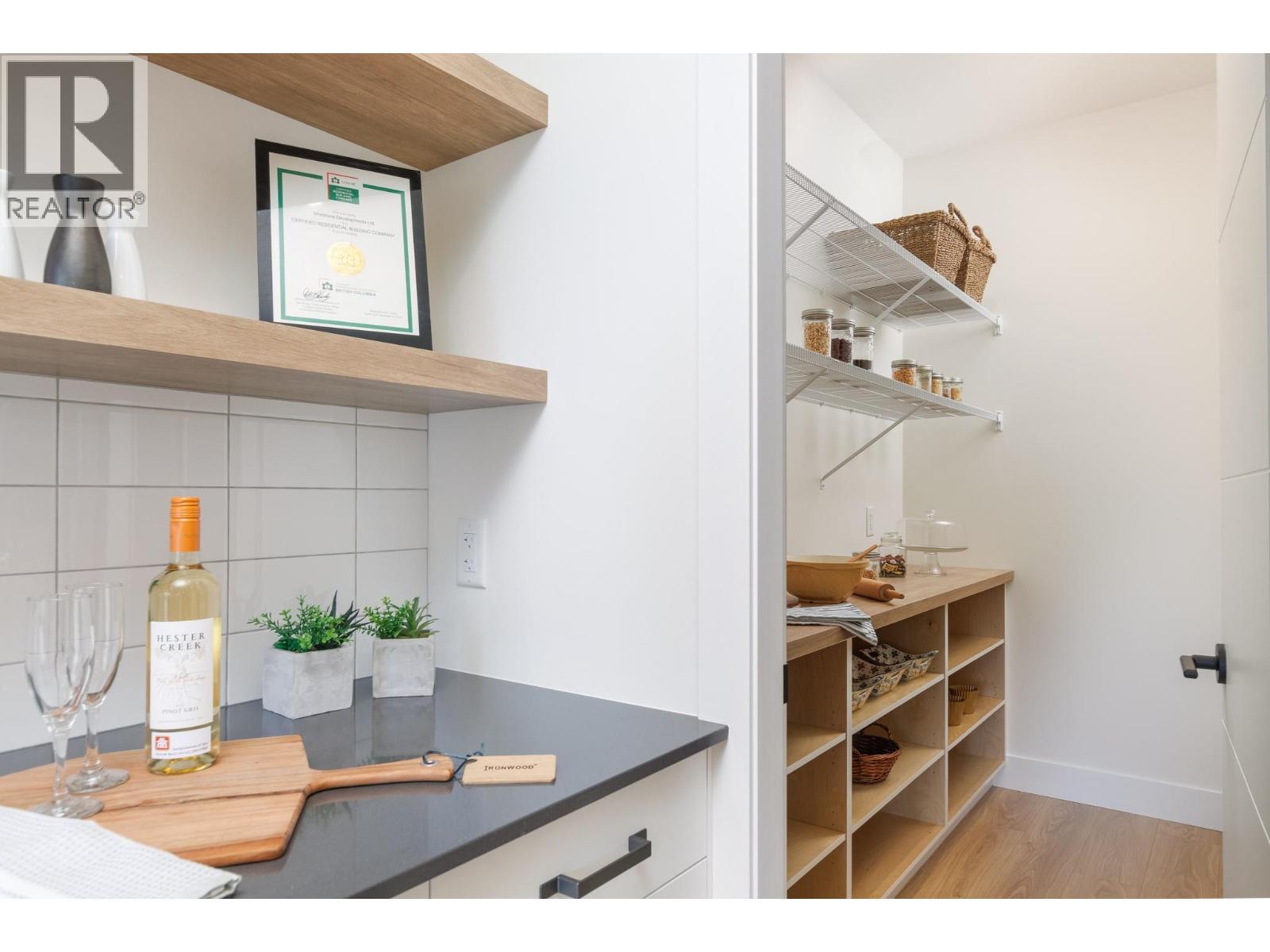 111 20 Street Se. Salmon Arm, British Columbia