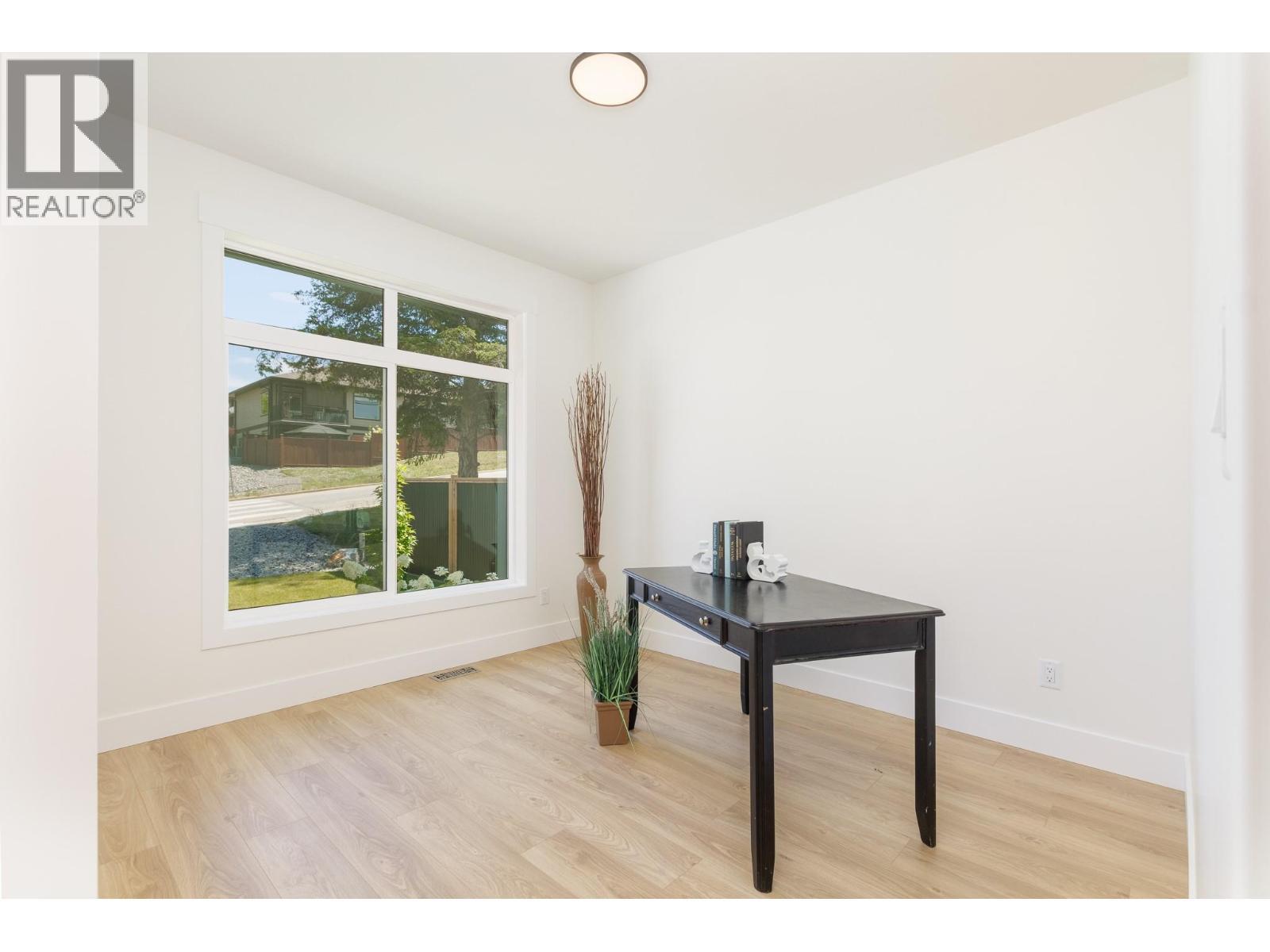 111 20 Street Se. Salmon Arm, British Columbia