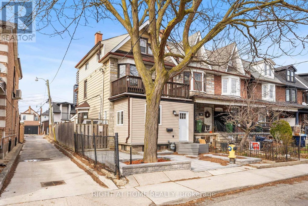 134 Millicent Street, Toronto (dovercourt-Wallace Emerson-Junction)