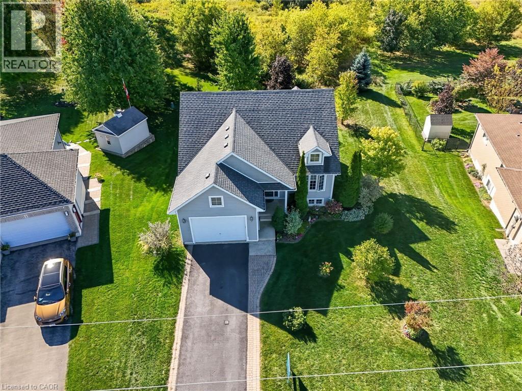 3 Barnett Street W, Listowel