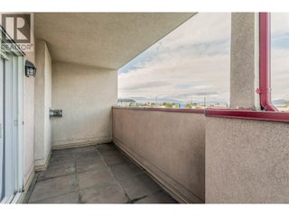 2388 Baron Road Unit# 208. Kelowna, British Columbia