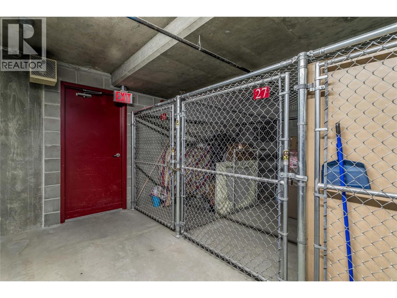 2388 Baron Road Unit# 208. Kelowna, British Columbia