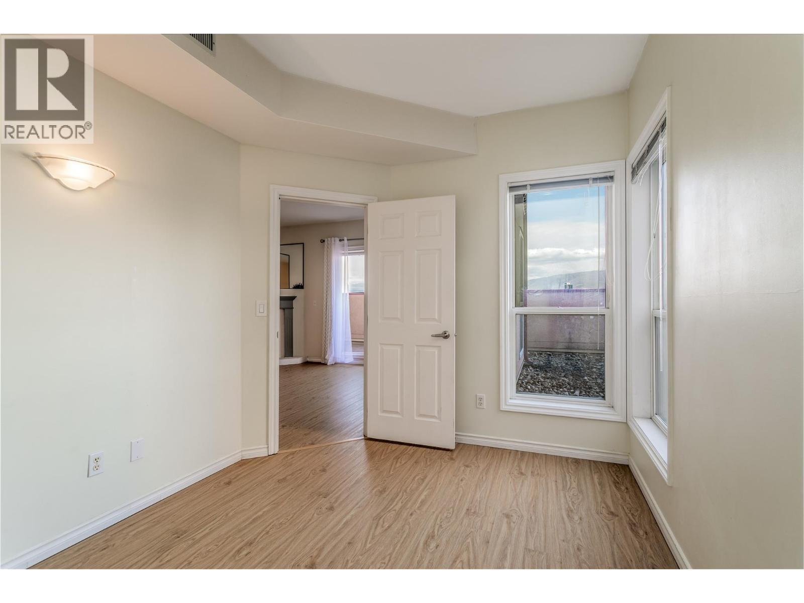 2388 Baron Road Unit# 208. Kelowna, British Columbia