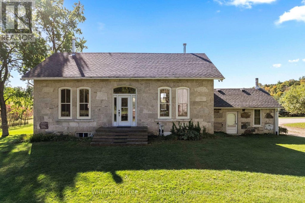 302148 Con 2 Sdr, West Grey