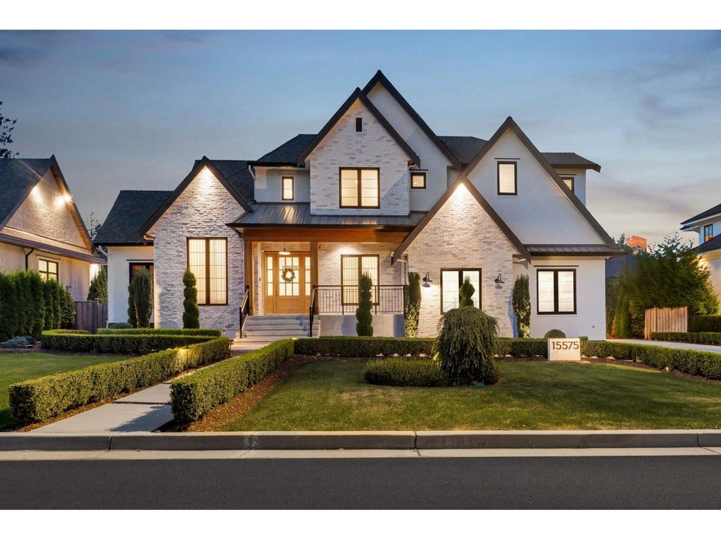 15575 38 Avenue, Surrey